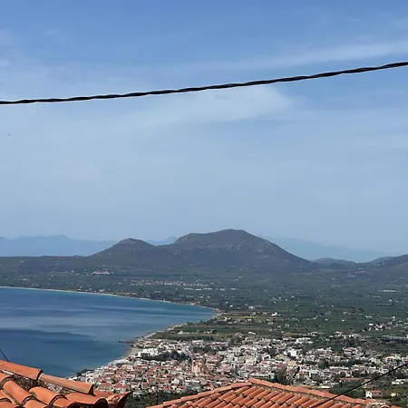 Patricia's Traditional Lägenhet *